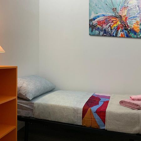 Casa Julka Lägenhet Livorno Exteriör bild