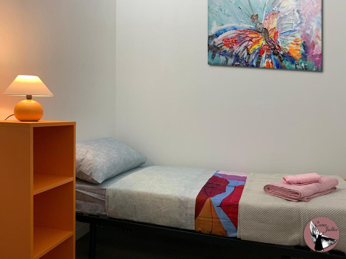 Casa Julka Lägenhet Livorno Exteriör bild