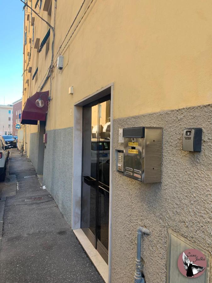 Casa Julka Lägenhet Livorno Exteriör bild